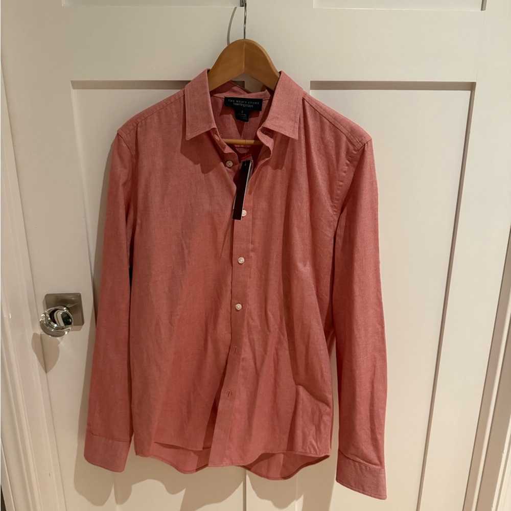 Bloomingdales NWT pink cotton dress Shirt small